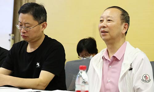 浙江整形美容協會會長趙啟明現場發表重要講話